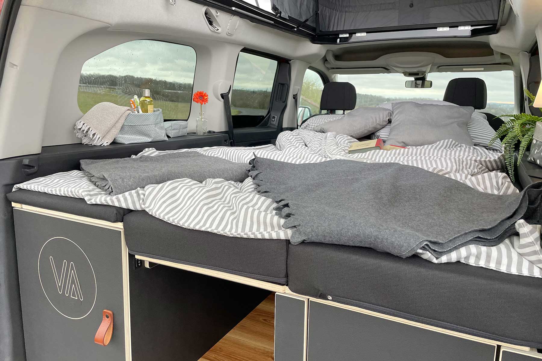 mini-retro-camper-elektro-web-4818